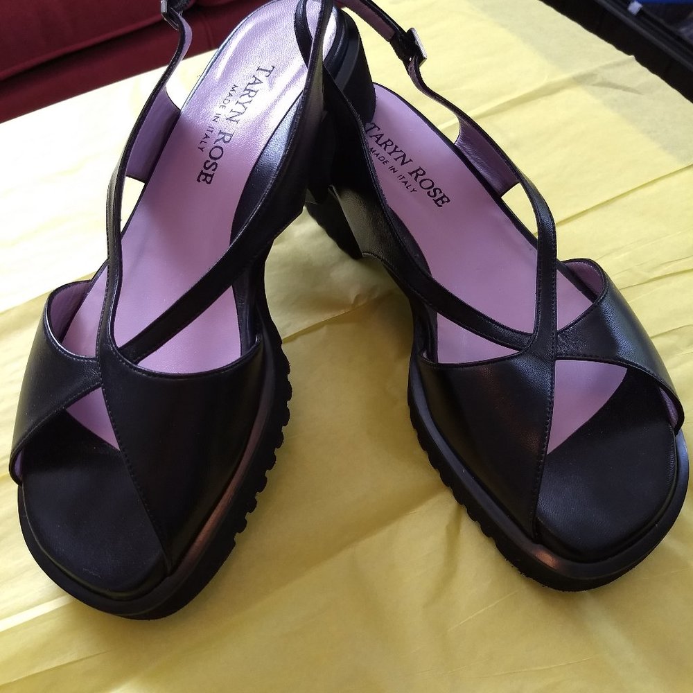 Taryn Rose Black comfortable luxury sandal size 8